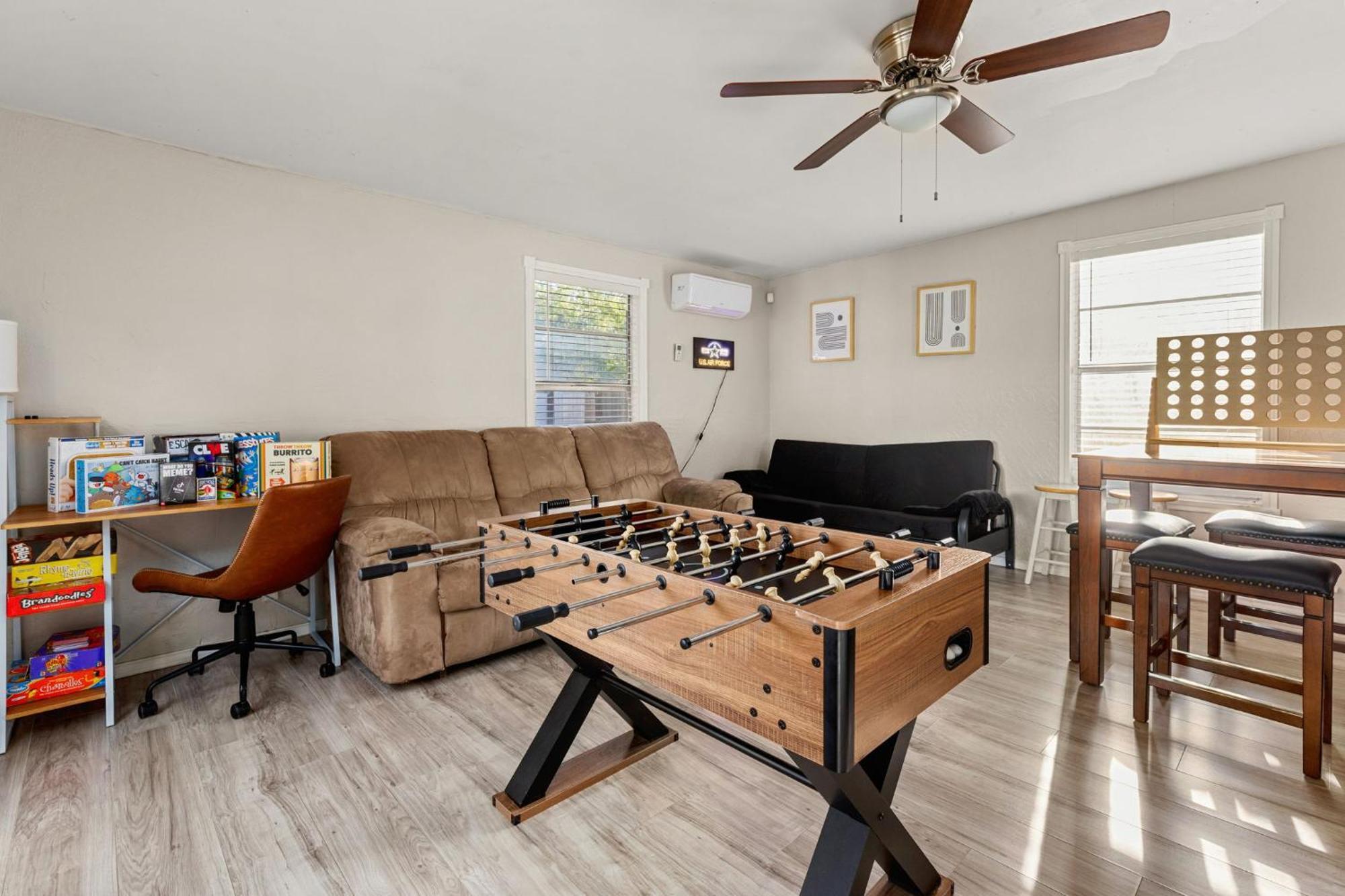 Cozy 3 Bedroom With Hot Tub 2 Min Away From Lackland San Antonio Exteriör bild